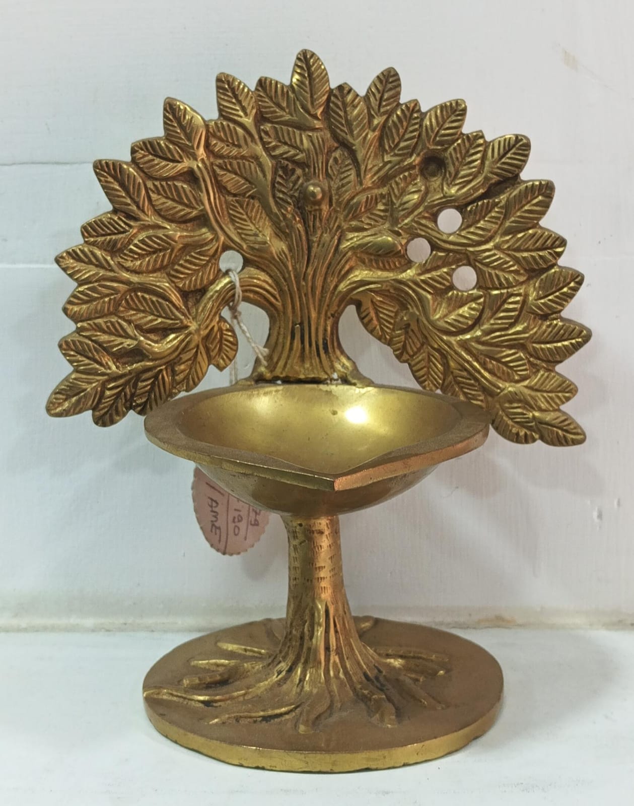 KALPAVRUKSHA LAMP BRASS